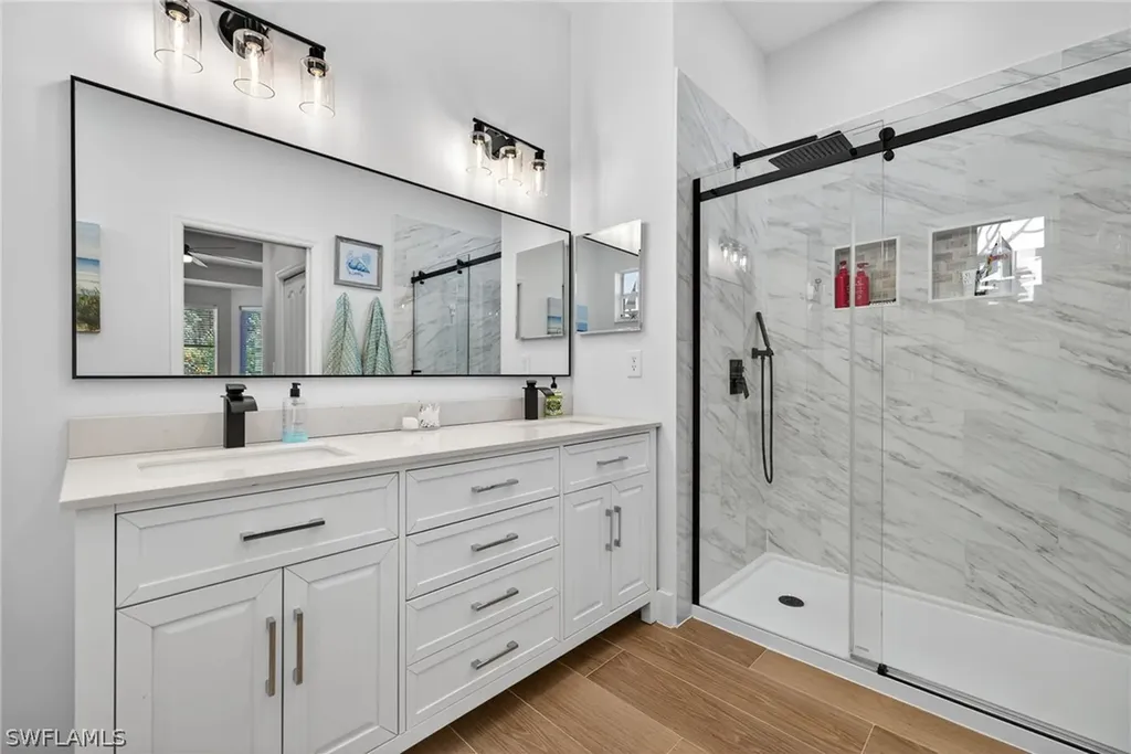 8180 Sanctuary Drive Naples FL 34104