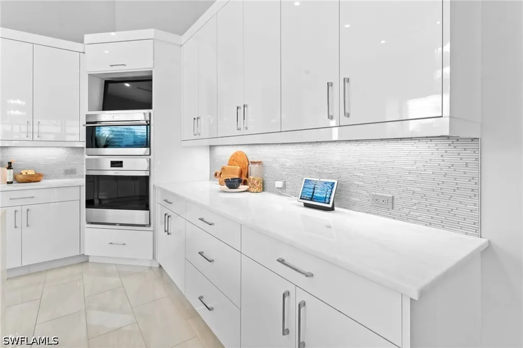10570 Via Torino Way Miromar Lakes FL 33913