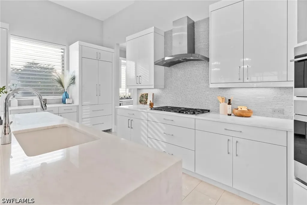 10570 Via Torino Way Miromar Lakes FL 33913