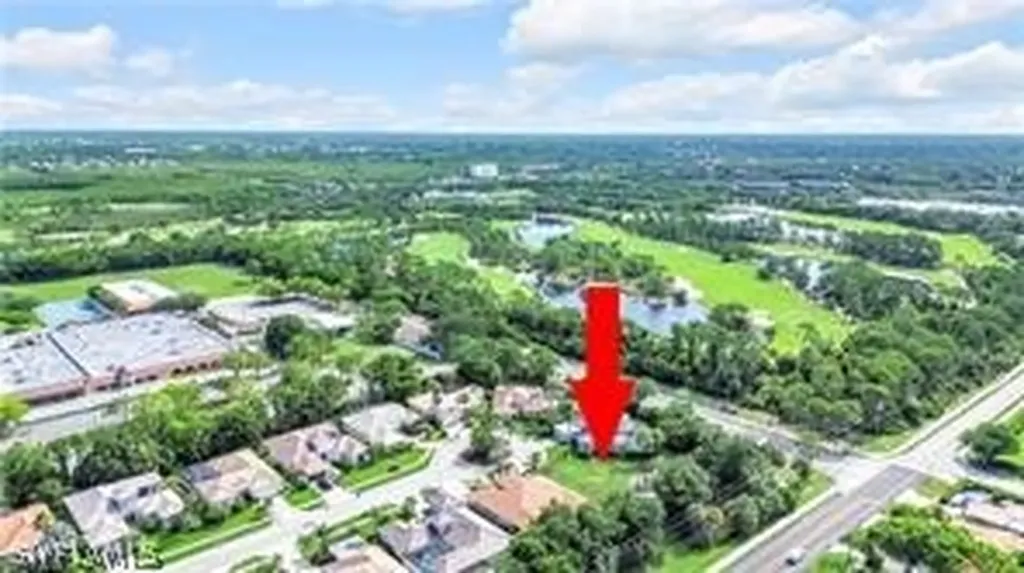 658 Soliel Drive Naples FL 34110