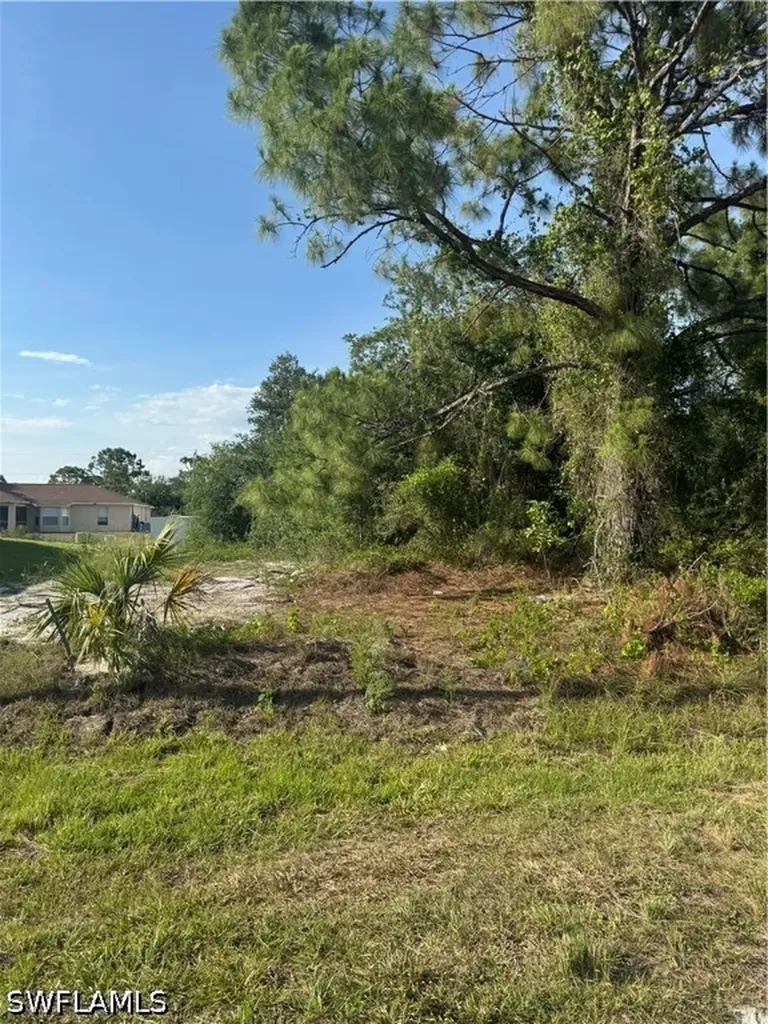 2508 53rd Street SW Lehigh Acres FL 33976