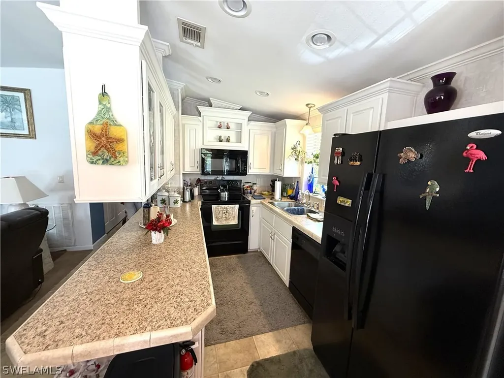 1658 Diamond Lake Circle Naples FL 34114