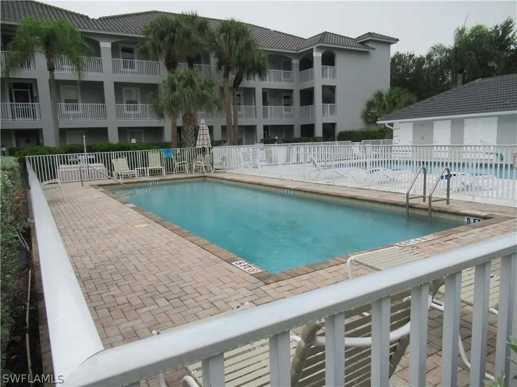 519 Roma Court Naples FL 34110