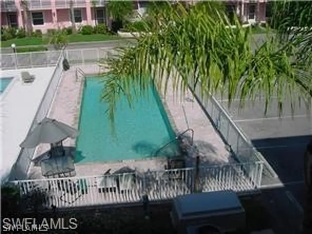 519 Roma Court Naples FL 34110
