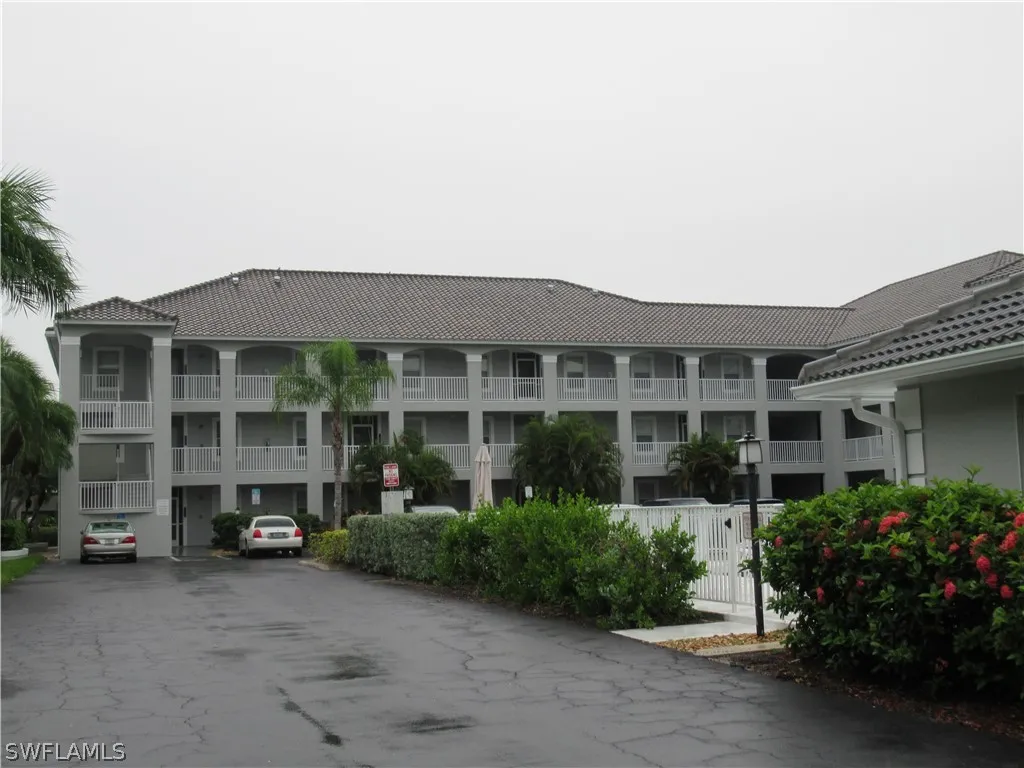 519 Roma Court Naples FL 34110