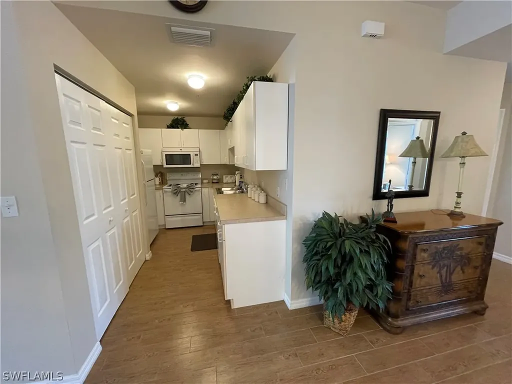 519 Roma Court Naples FL 34110