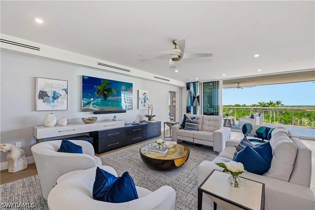 13935 Old Coast Road Naples FL 34110