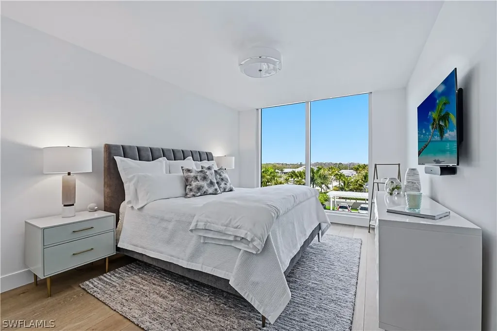 13935 Old Coast Road Naples FL 34110