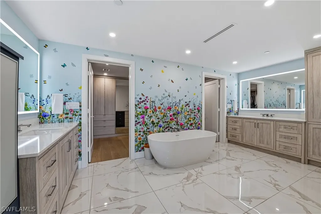 13935 Old Coast Road Naples FL 34110
