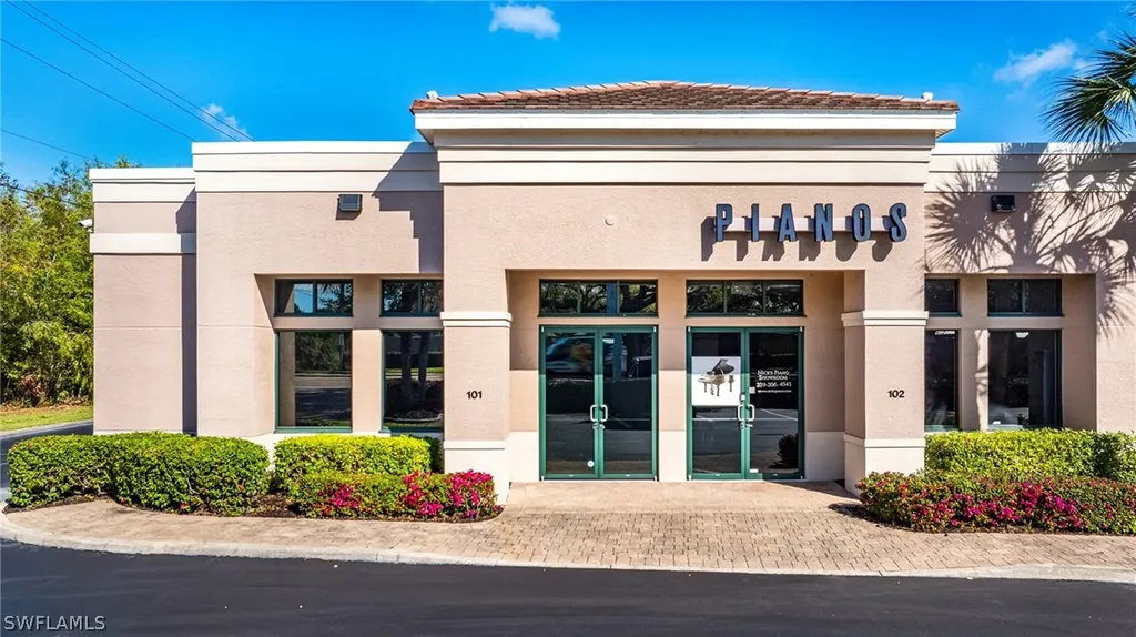 25110 Bernwood Drive Bonita Springs FL 34135