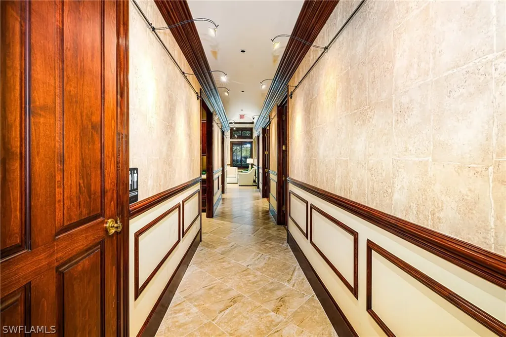 25110 Bernwood Drive Bonita Springs FL 34135