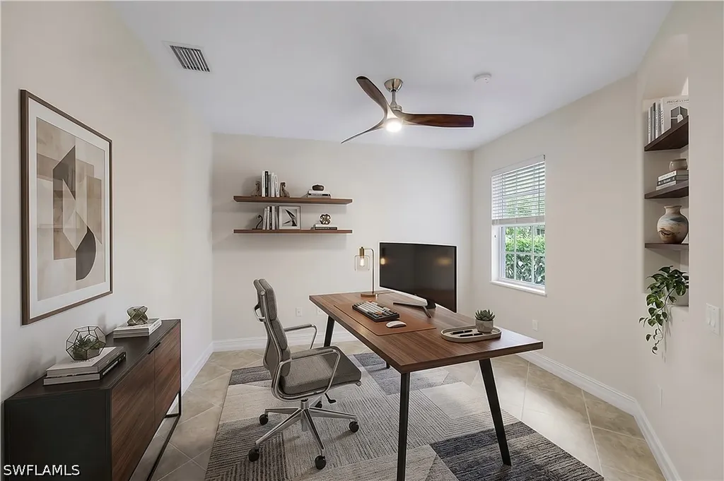 2040 Tarpon Bay Drive N Naples FL 34119