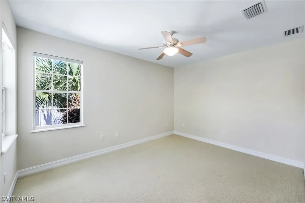2040 Tarpon Bay Drive N Naples FL 34119