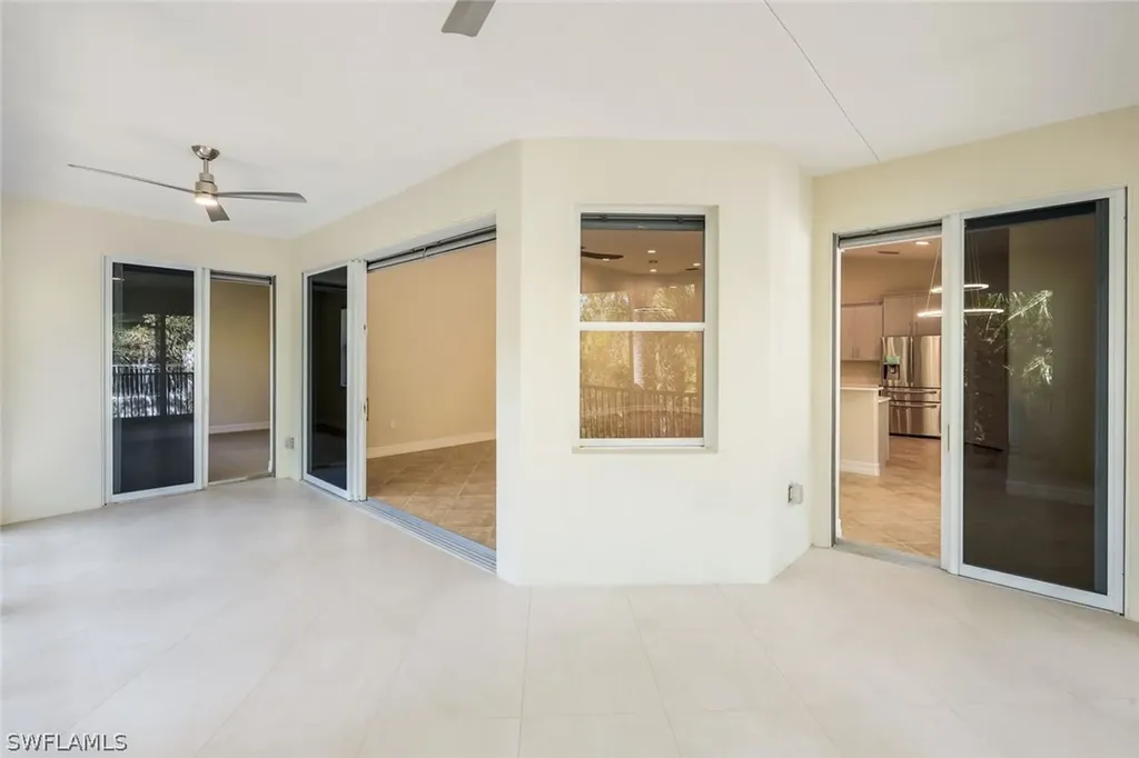2040 Tarpon Bay Drive N Naples FL 34119