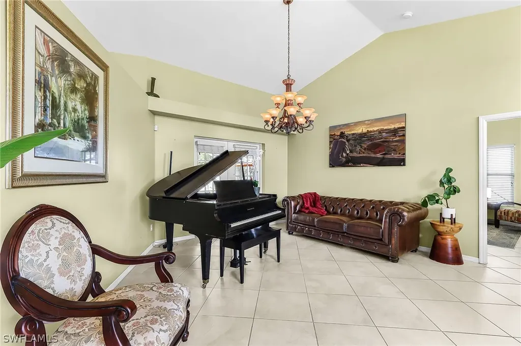 1721 SW 30th Terrace Cape Coral FL 33914