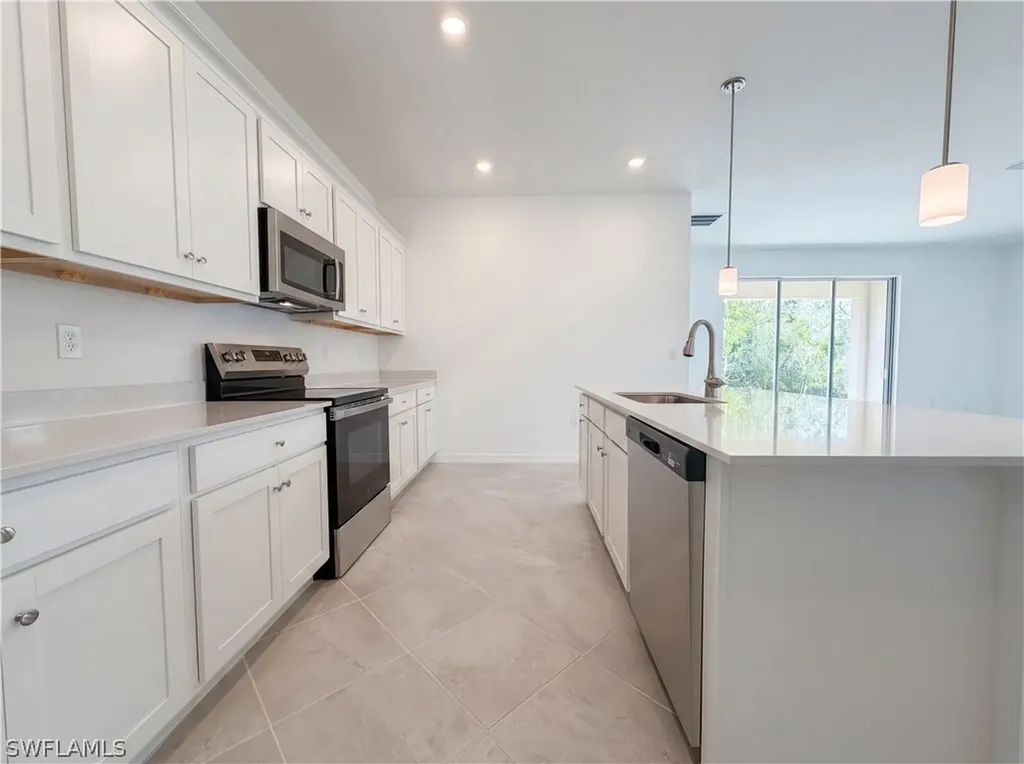 3818 NW 46th Street Cape Coral FL 33993