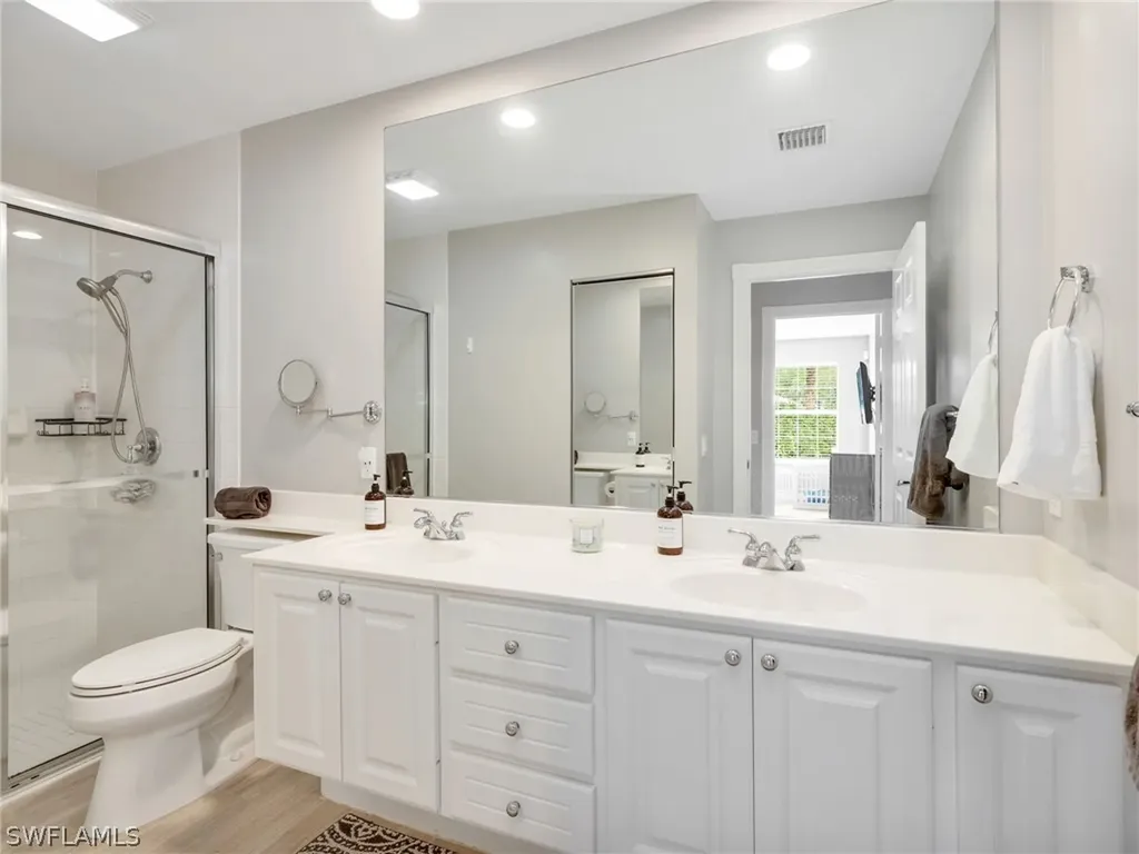 15350 Queen Angel Way Bonita Springs FL 34135