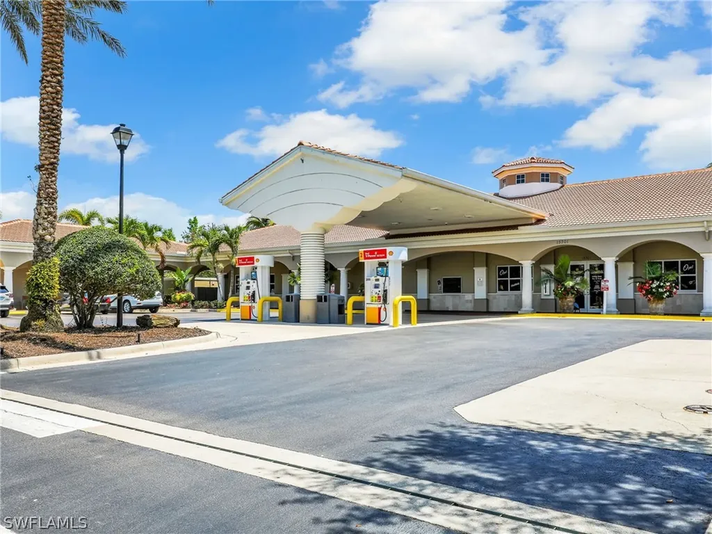 15350 Queen Angel Way Bonita Springs FL 34135