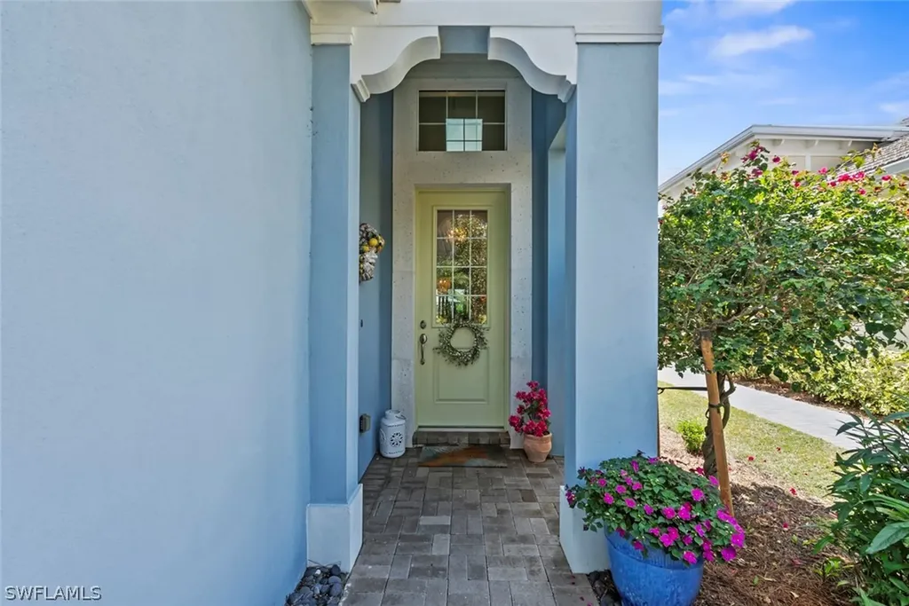 5690 Elbow Avenue Naples FL 34113