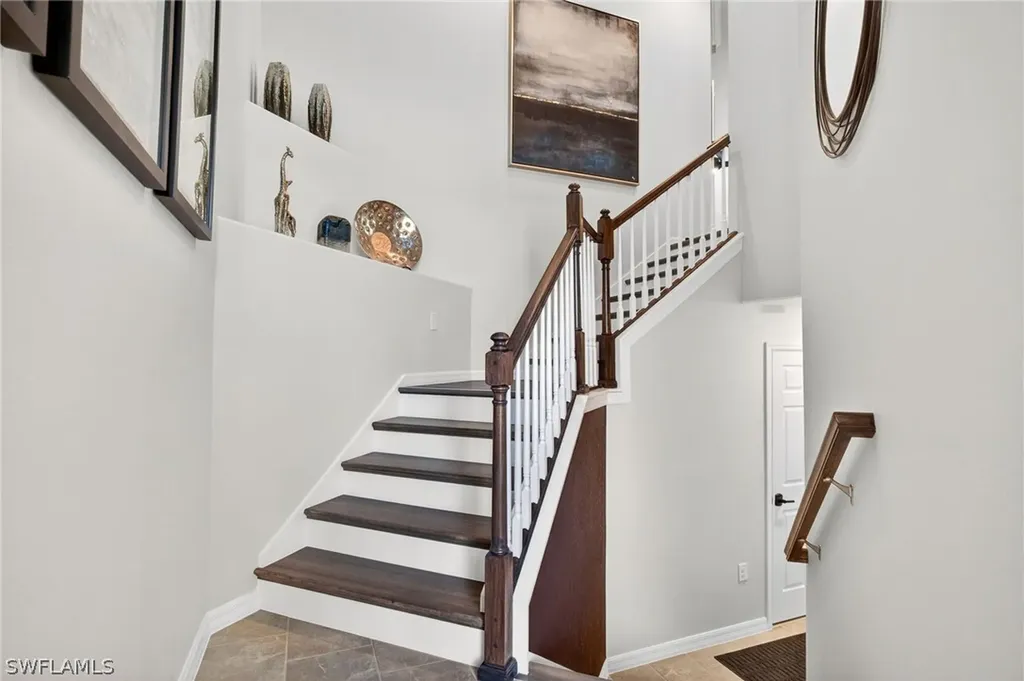 2387 Anguilla Drive Naples FL 34120