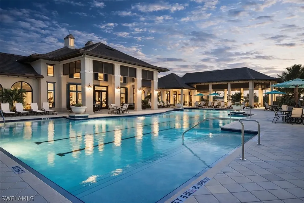 2387 Anguilla Drive Naples FL 34120