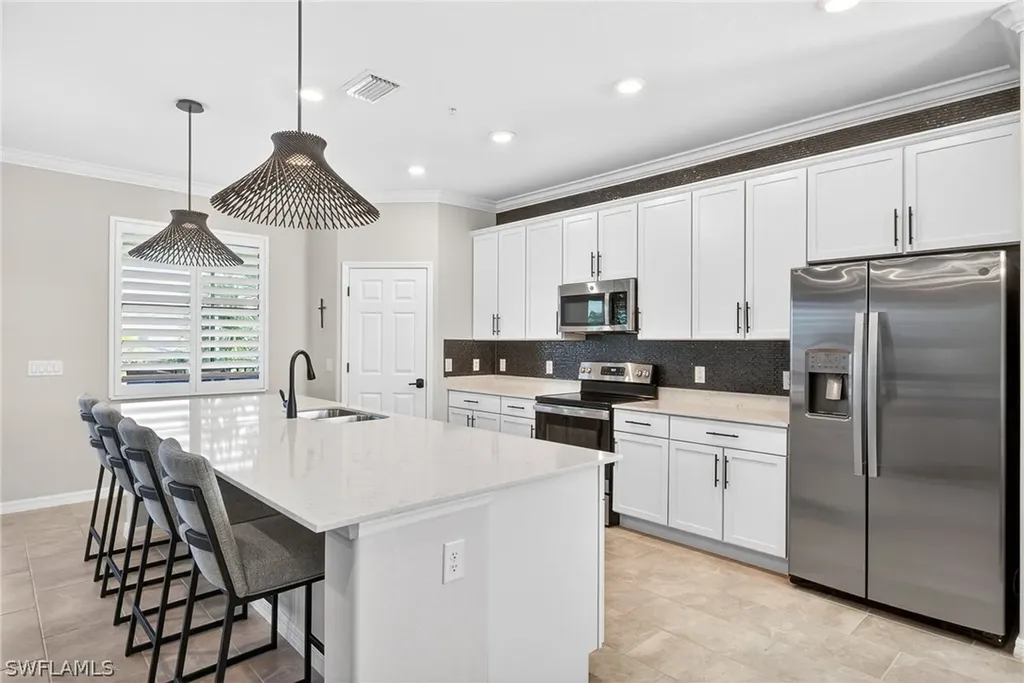 2387 Anguilla Drive Naples FL 34120