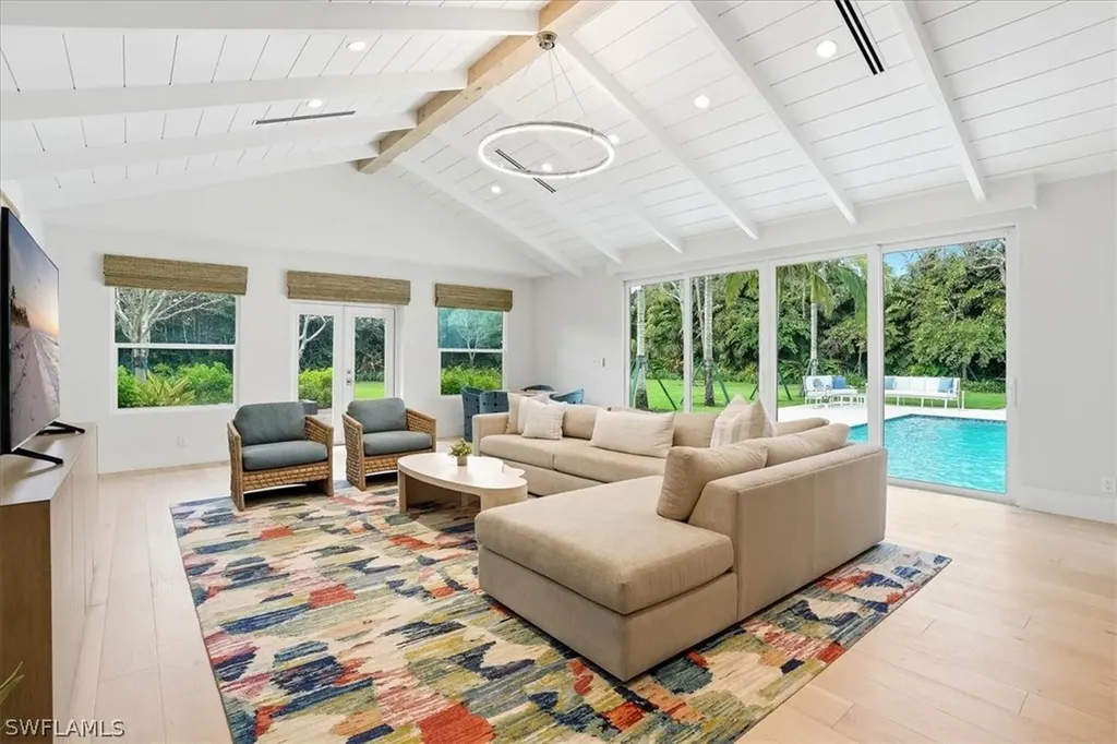 88 Eugenia Drive Naples FL 34108