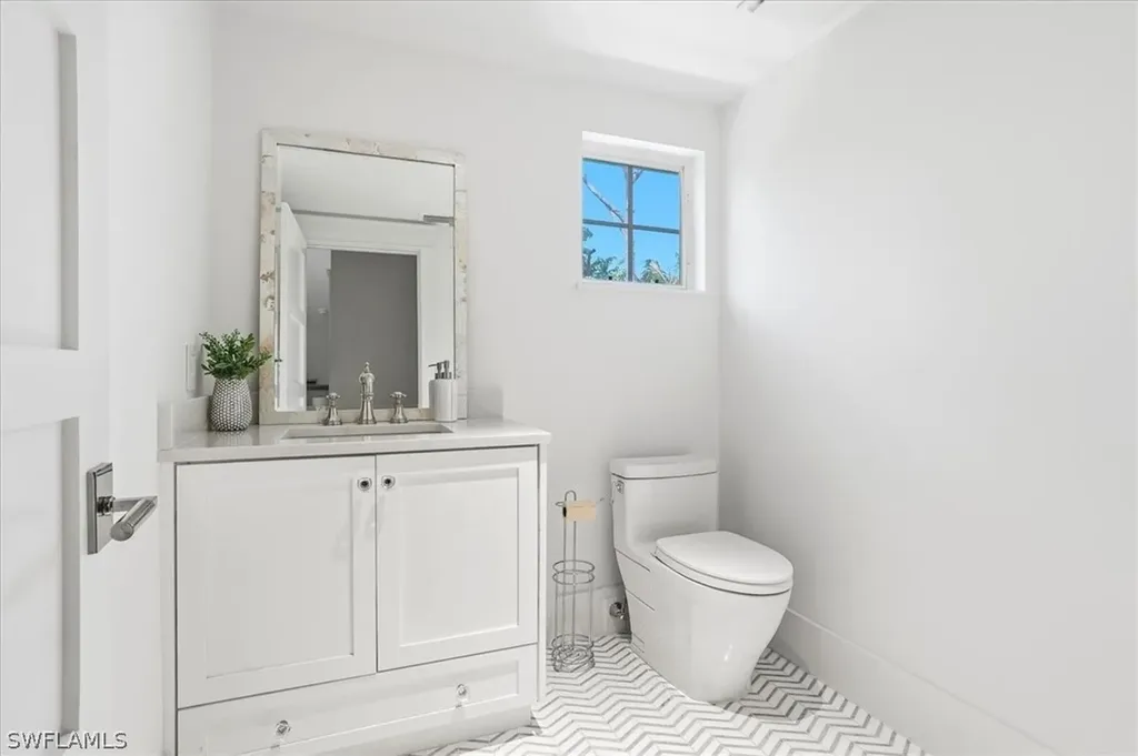 88 Eugenia Drive Naples FL 34108