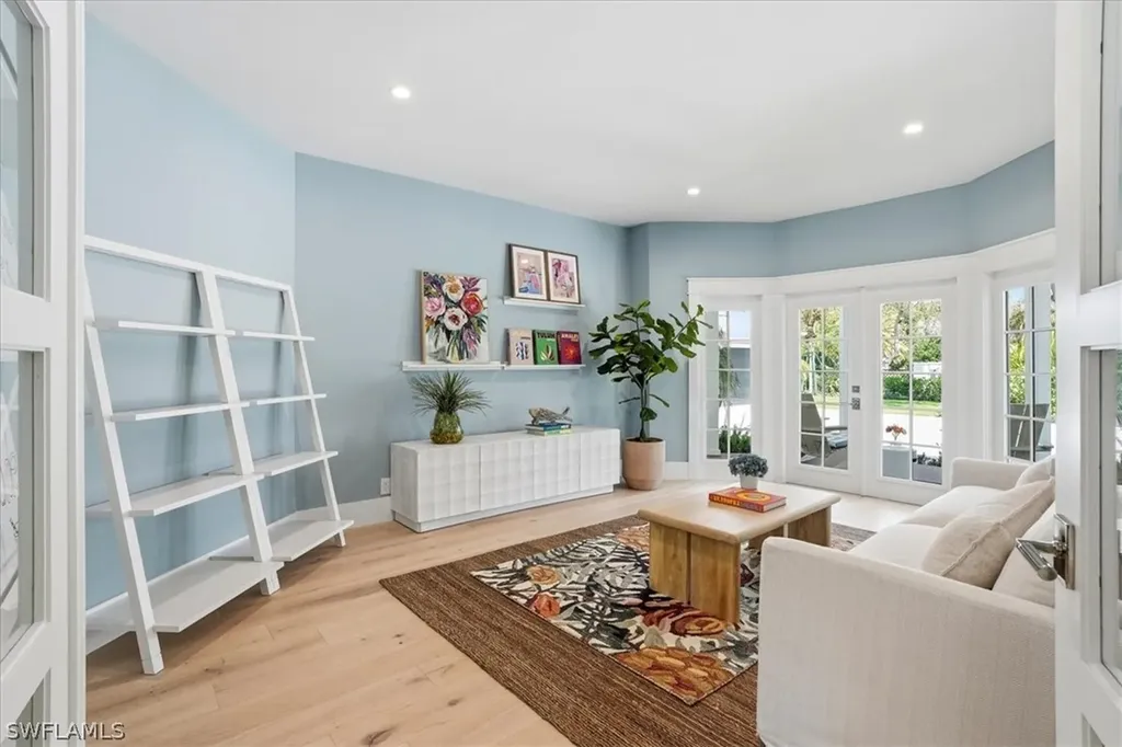 88 Eugenia Drive Naples FL 34108