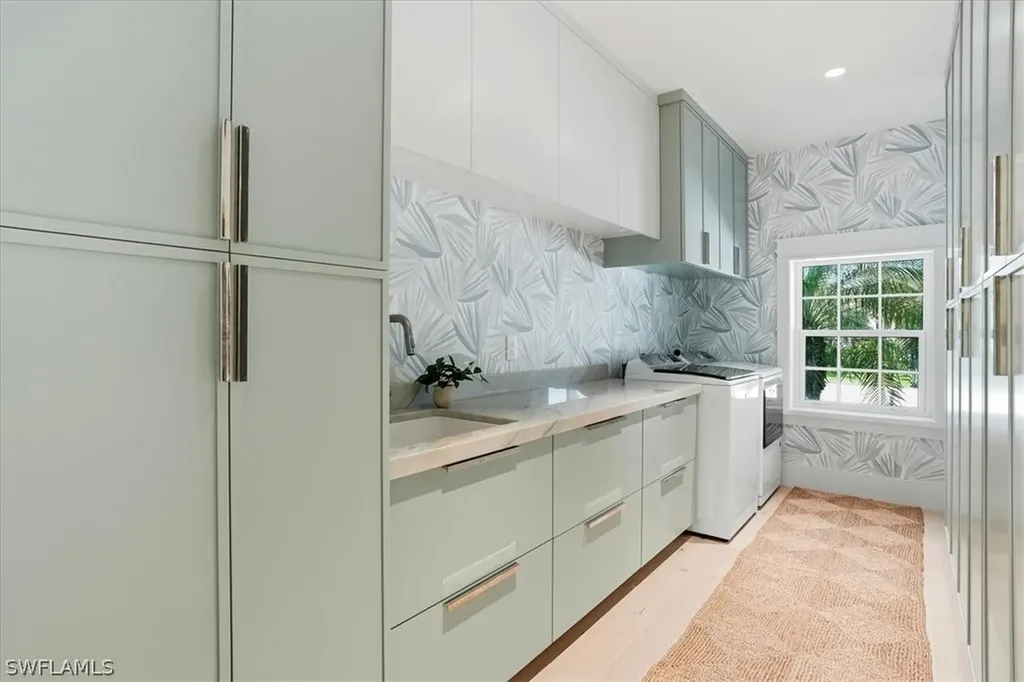 88 Eugenia Drive Naples FL 34108