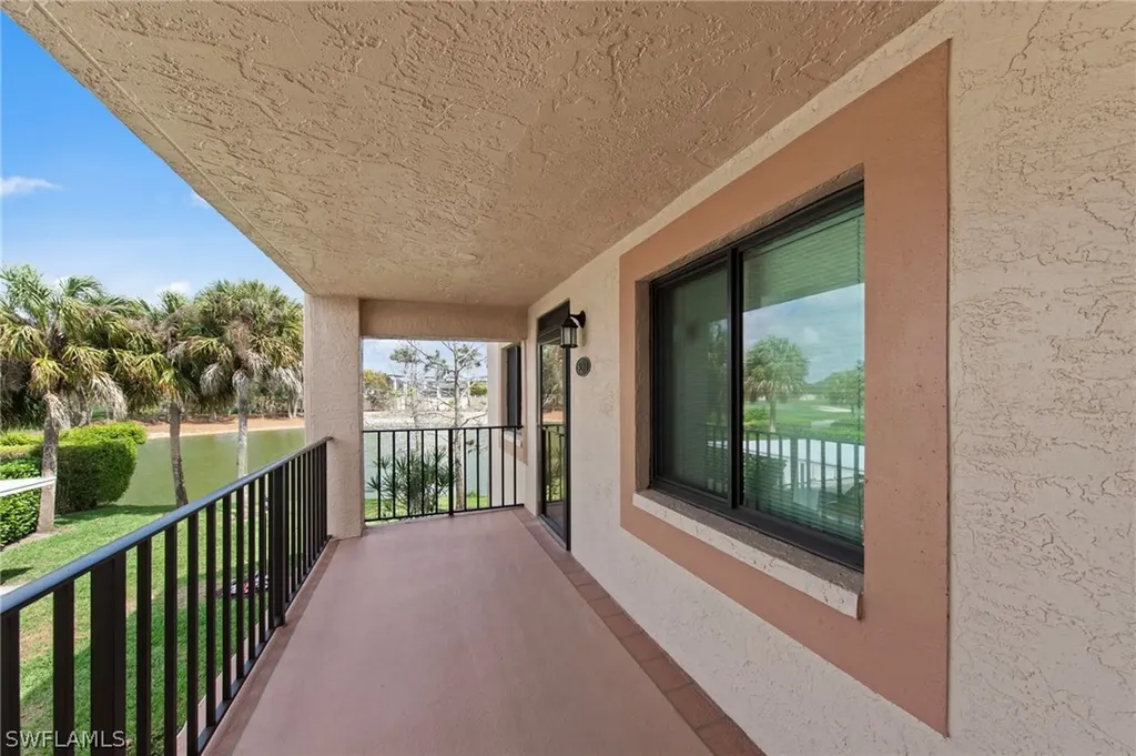 7340 Saint Ives Way Naples FL 34104