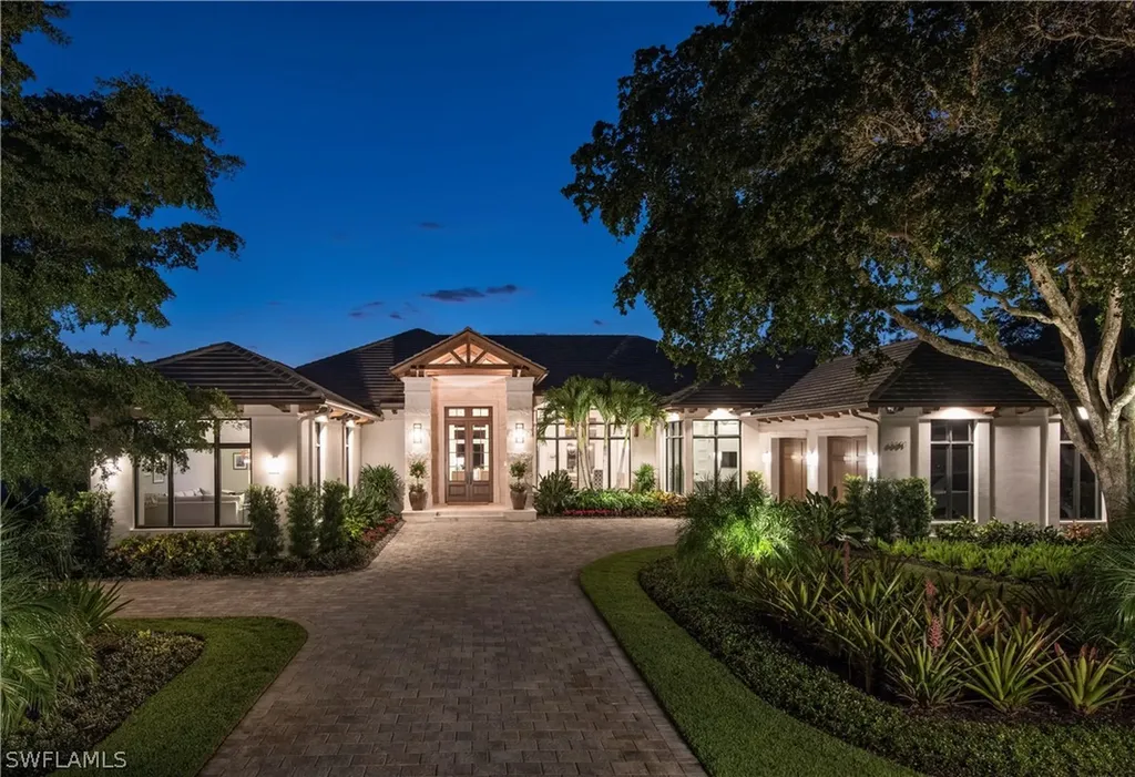6601 George Washington Way Naples FL 34108