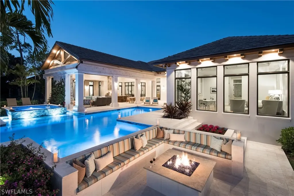 6601 George Washington Way Naples FL 34108