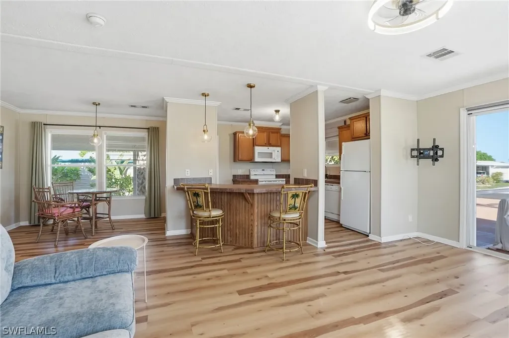 524 Menton Lane Naples FL 34112