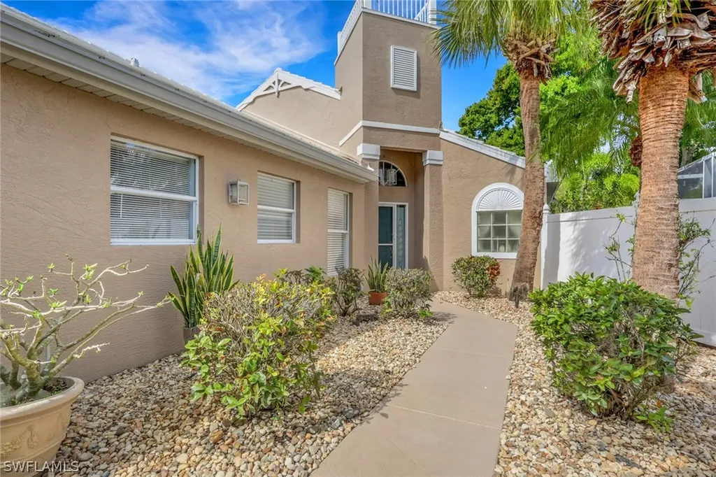 1242 Silverstrand Drive Naples FL 34110