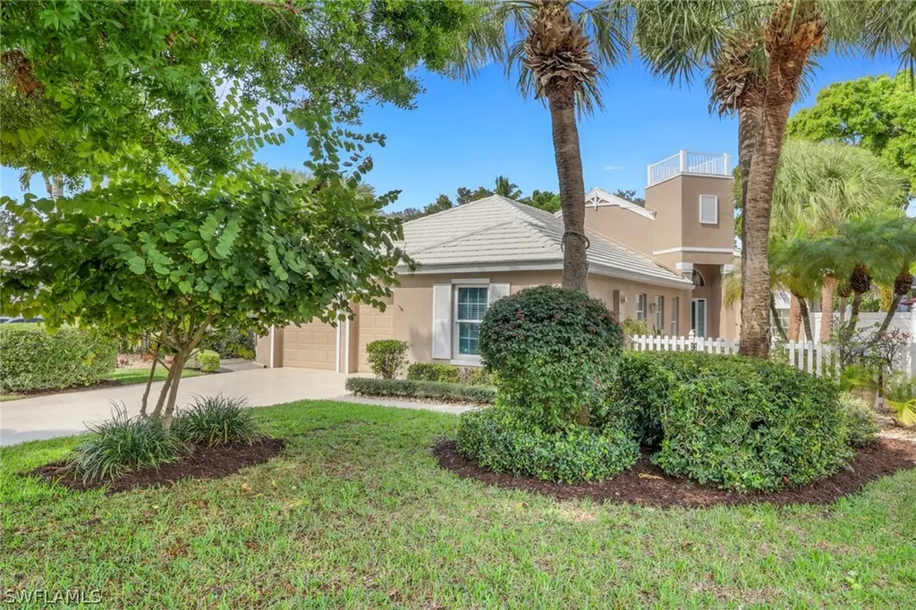 1242 Silverstrand Drive Naples FL 34110