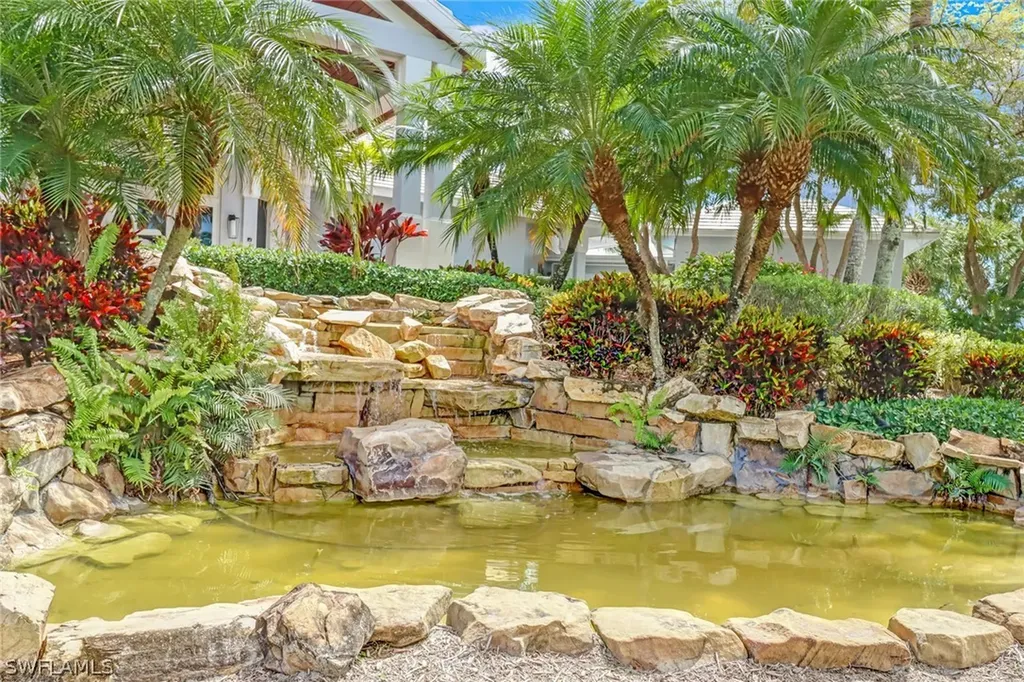 1242 Silverstrand Drive Naples FL 34110