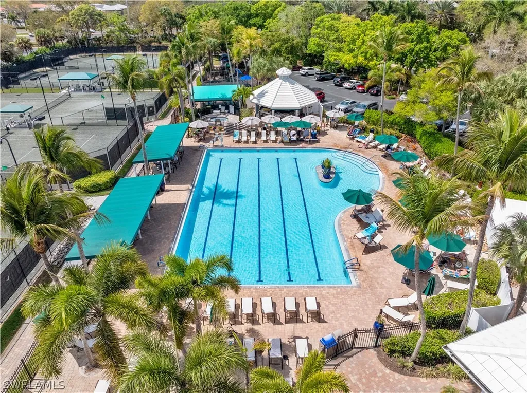 1242 Silverstrand Drive Naples FL 34110