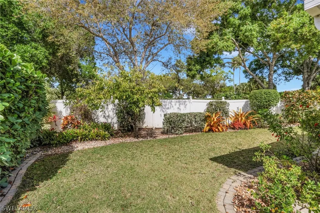 1242 Silverstrand Drive Naples FL 34110