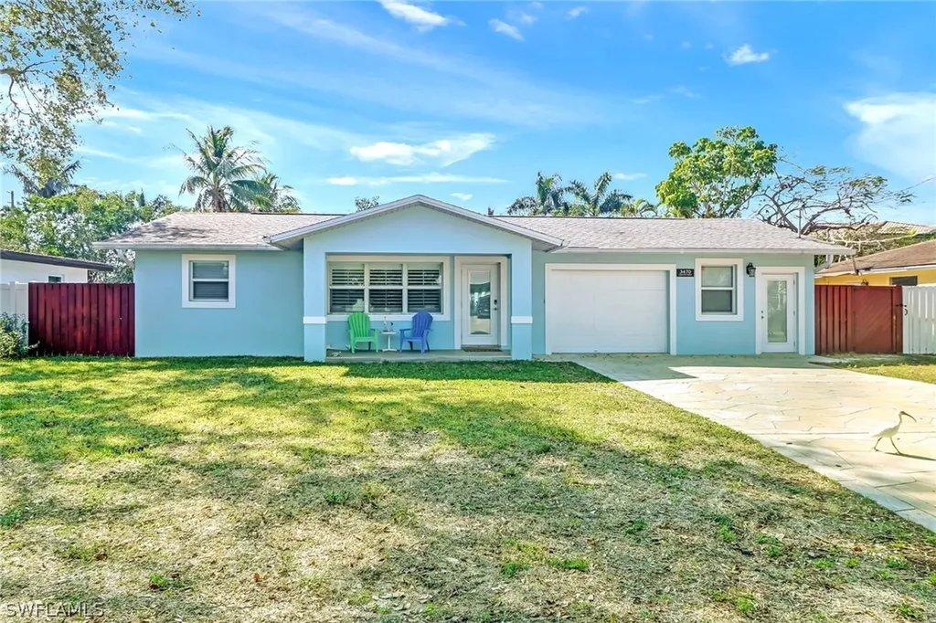 3470 Lakeview Drive Naples FL 34112