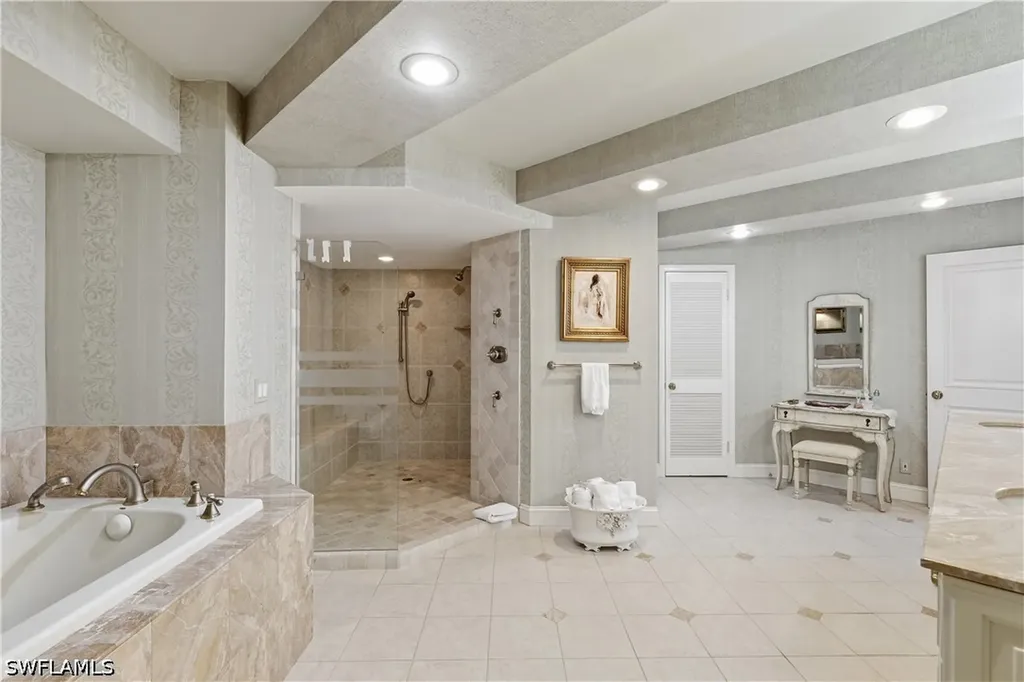 4041 Gulf Shore Boulevard N Naples FL 34103