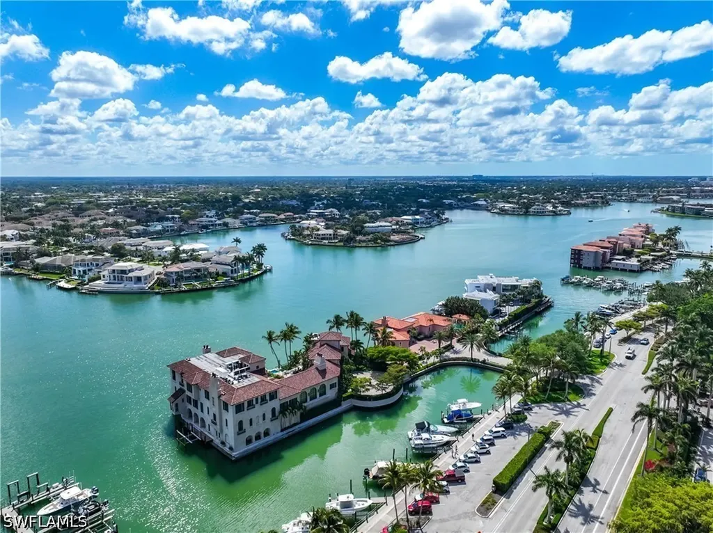 4041 Gulf Shore Boulevard N Naples FL 34103