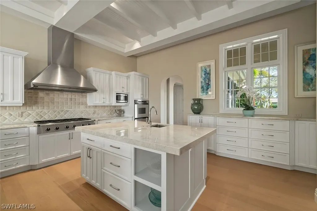 26040 Fawnwood Court Bonita Springs FL 34134