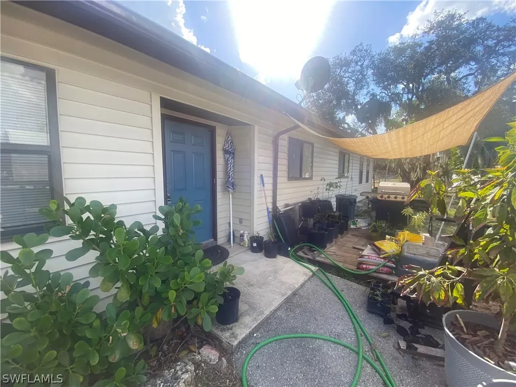 27730 Pierce Avenue Bonita Springs FL 34135