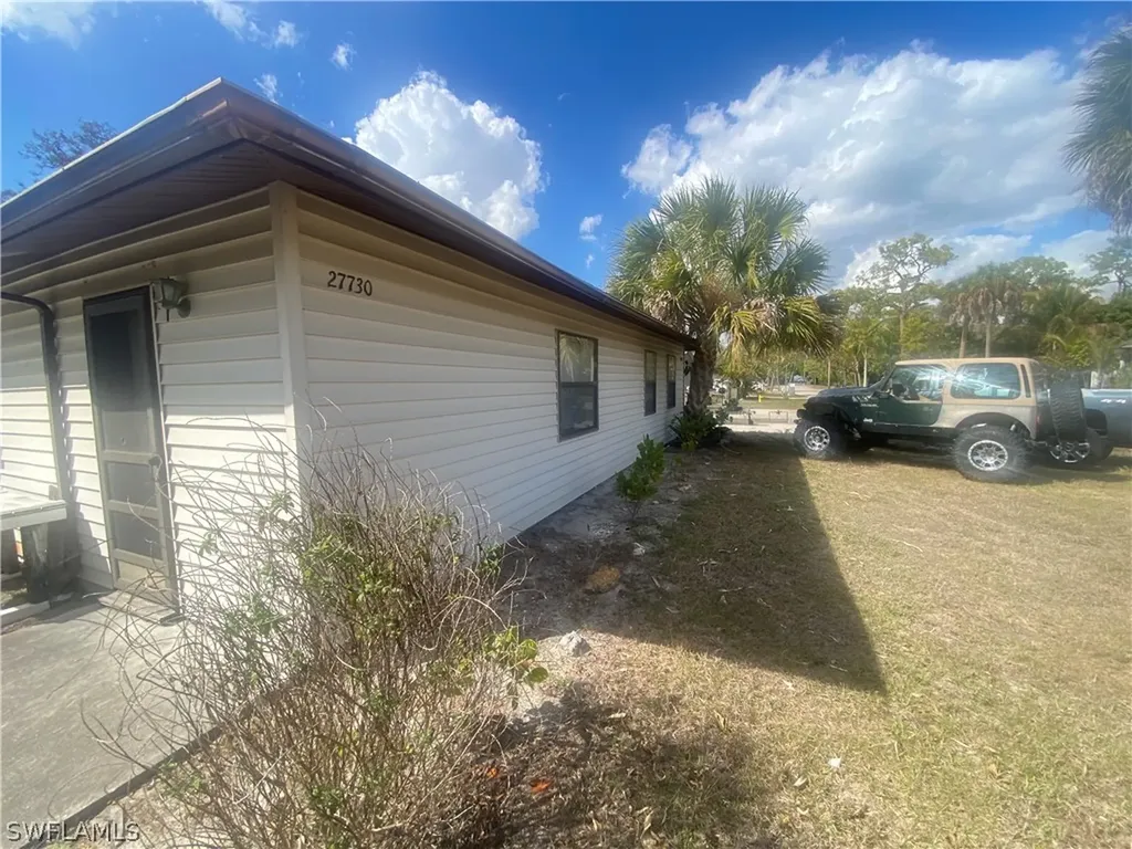 27730 Pierce Avenue Bonita Springs FL 34135