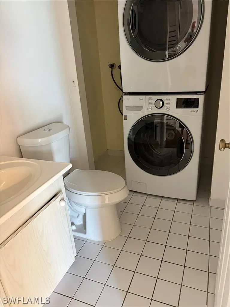3284 Royal Canadian Trace Fort Myers FL 33907