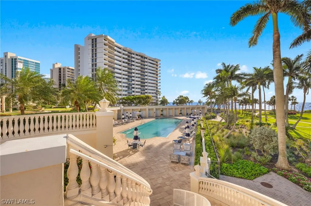 4021 Gulf Shore Boulevard N Naples FL 34103