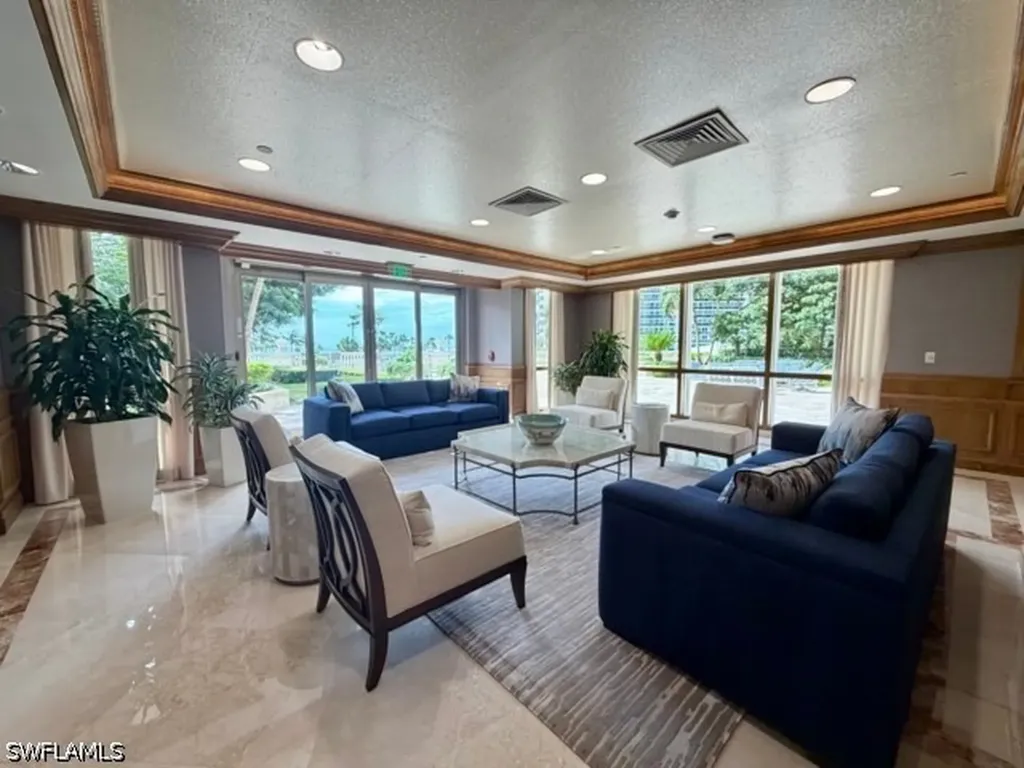4021 Gulf Shore Boulevard N Naples FL 34103