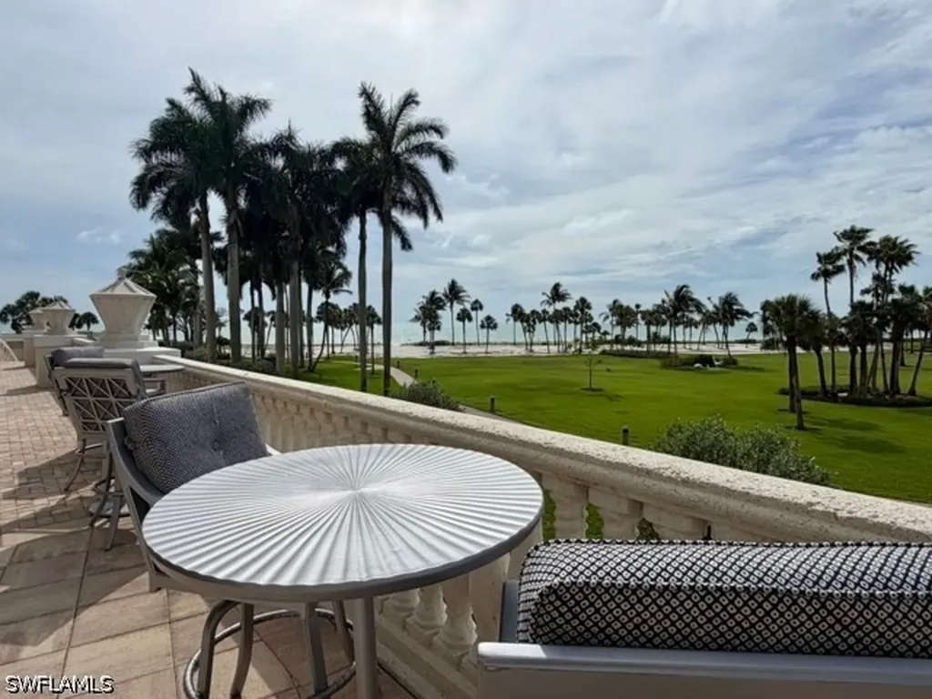 4021 Gulf Shore Boulevard N Naples FL 34103