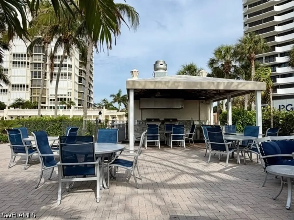 4021 Gulf Shore Boulevard N Naples FL 34103